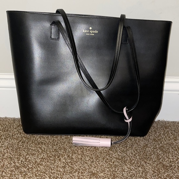 kate spade Handbags - Kate Spade black tote